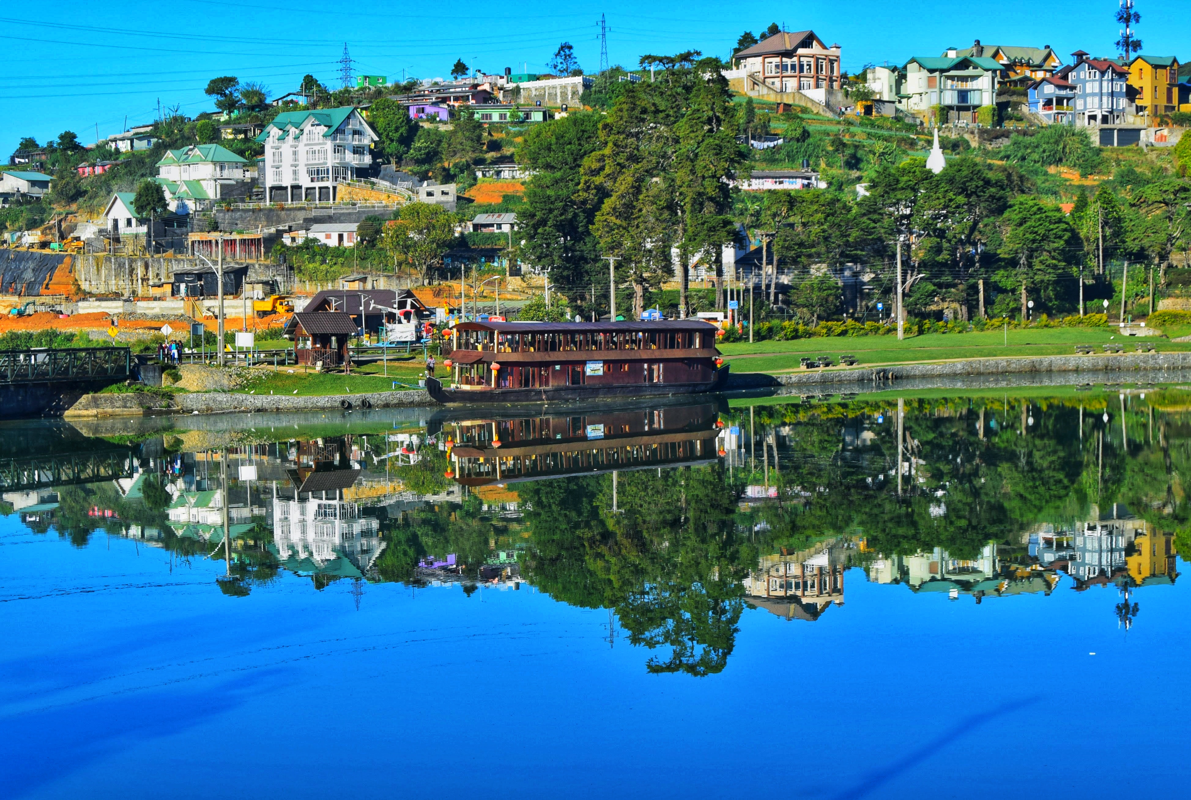 Gregory_lake_-_Nuwara_Eliya